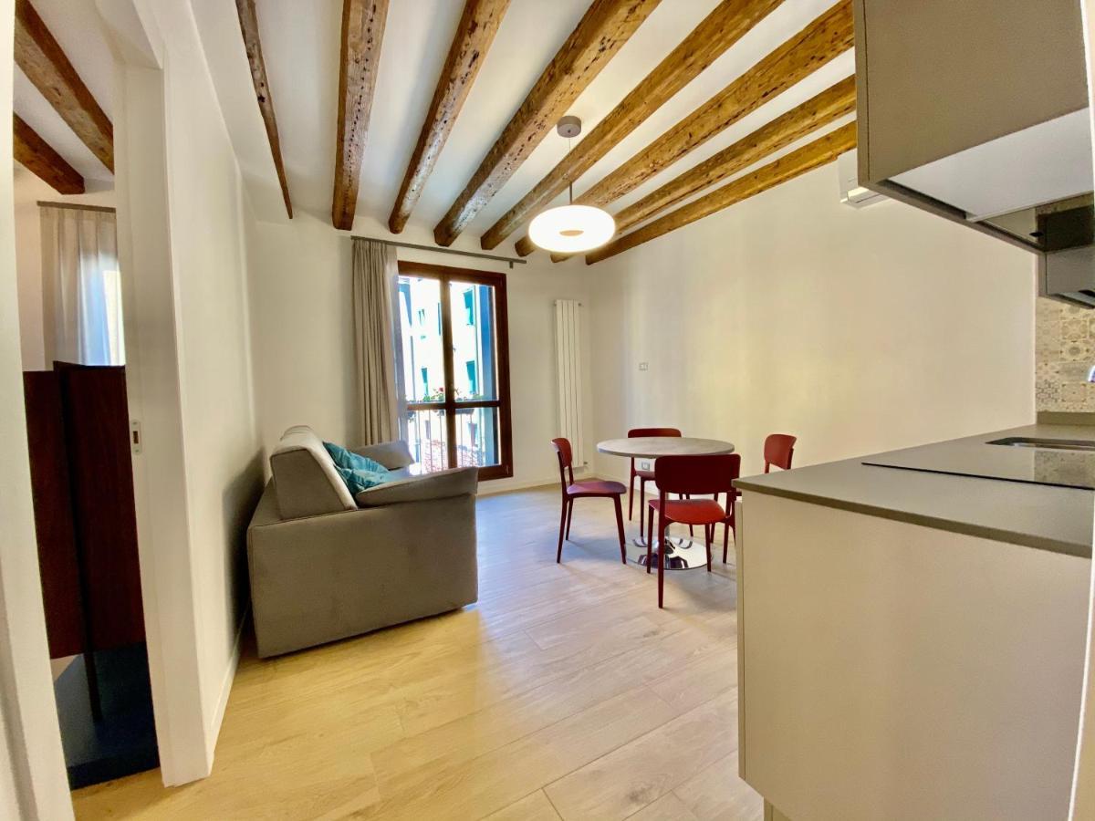 Suite House New Apartments Wi Fi Venice Island 外观 照片