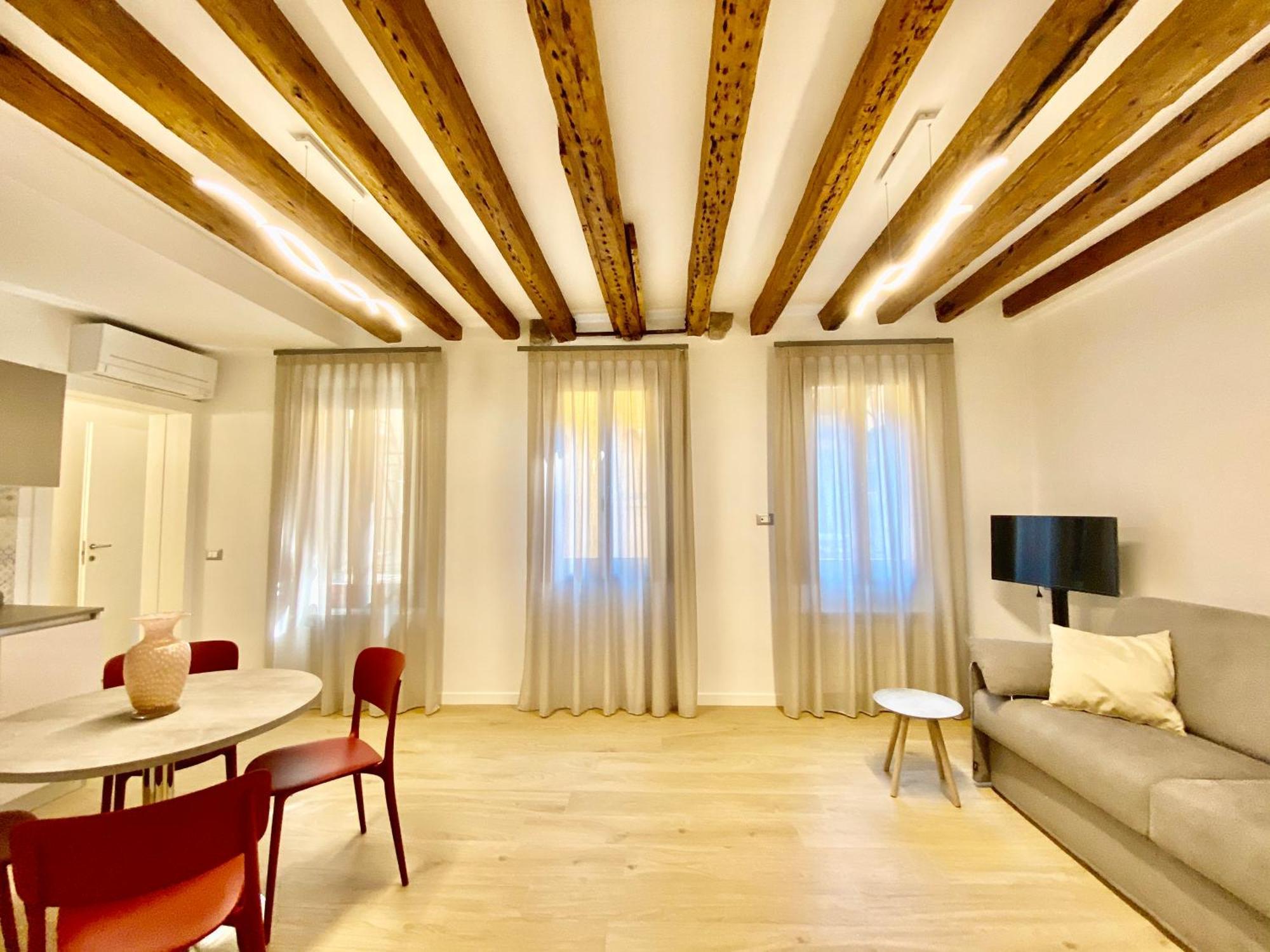 Suite House New Apartments Wi Fi Venice Island 外观 照片